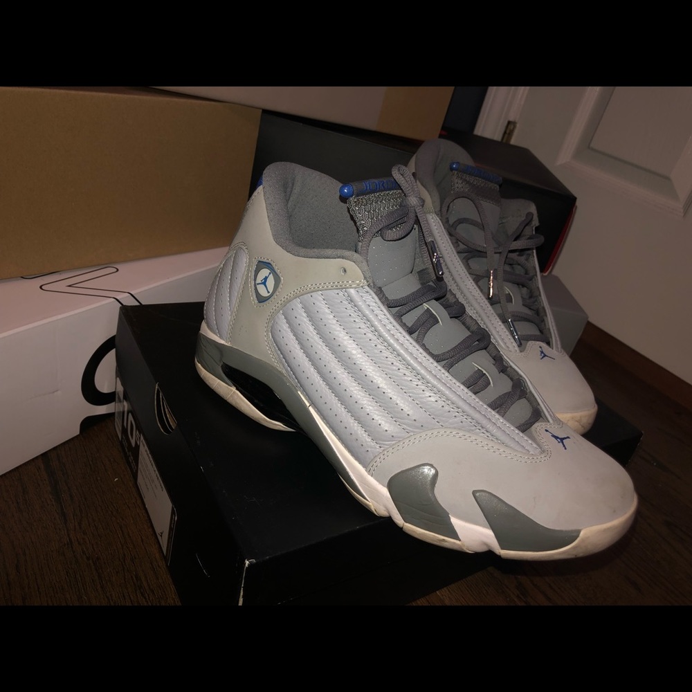 Wolf Grey Men’s Jordan 14’s